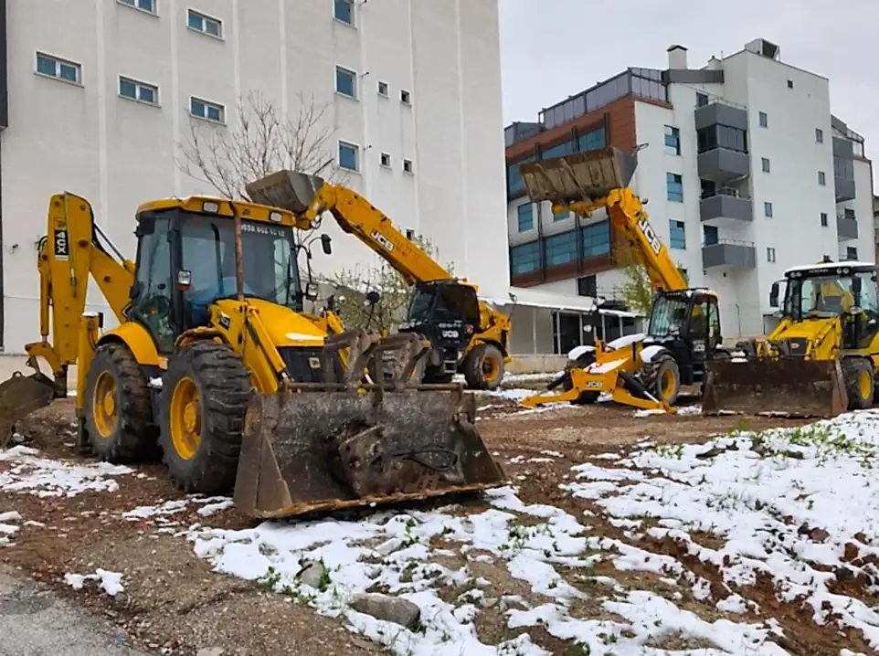 Gazi Mah Kiralık Ekskavatör