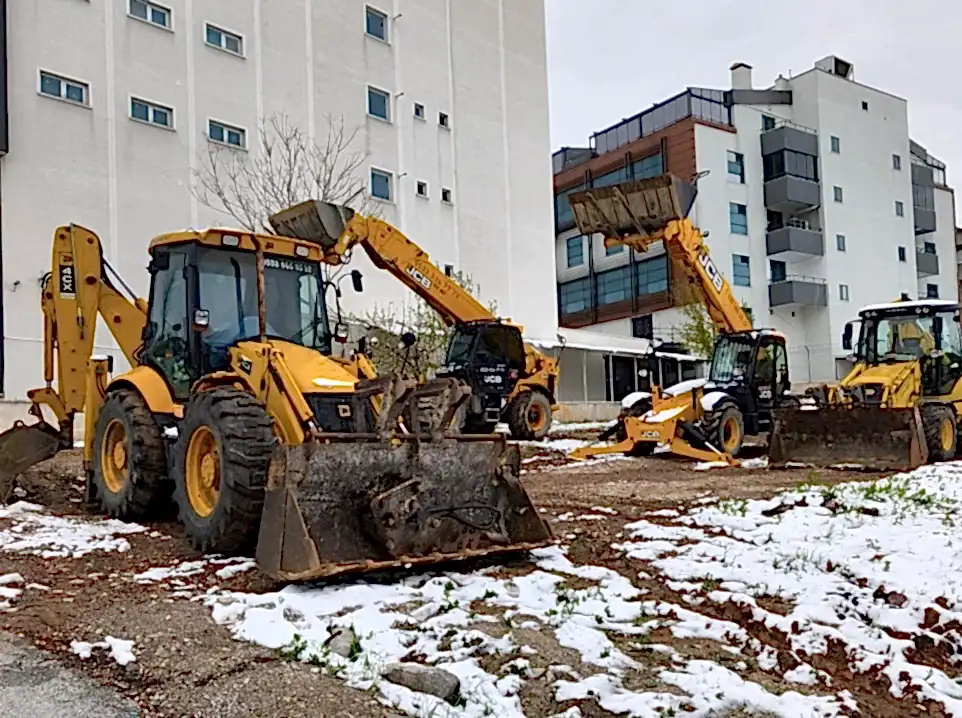 Gazi Mah Kiralık İş Makineleri