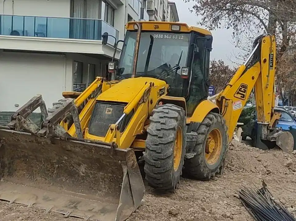 Bahçeli Kiralık Kepçe
