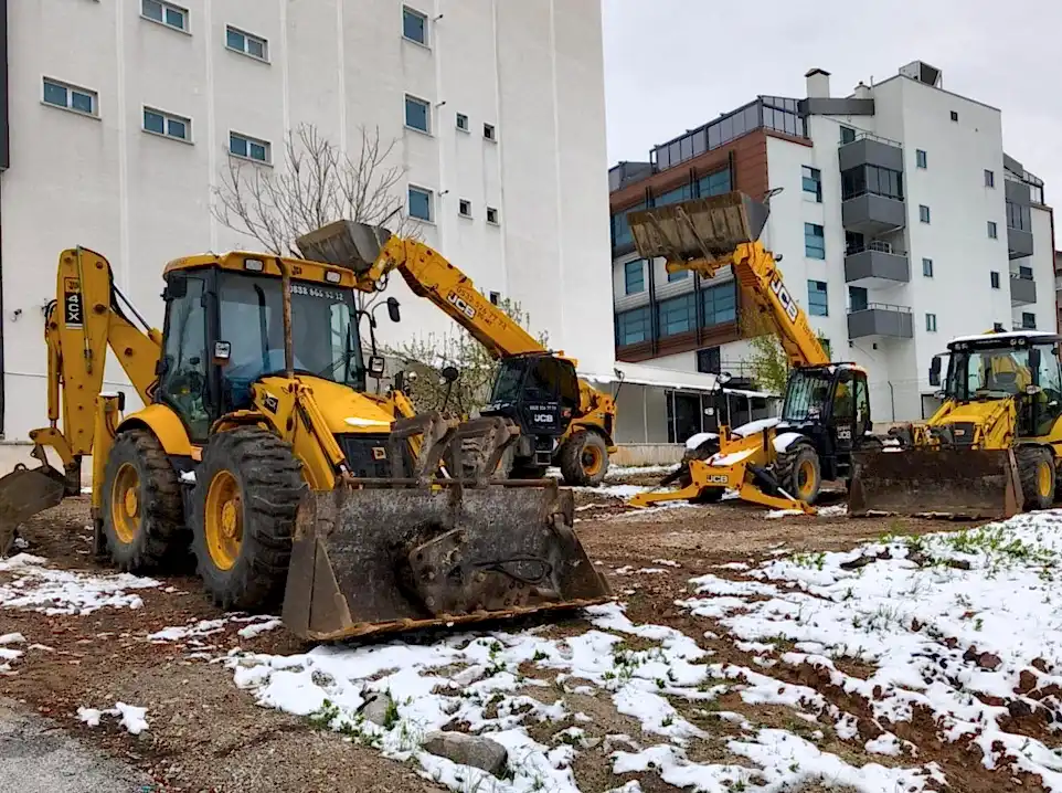 Pursaklar Kiralık İş Makineleri